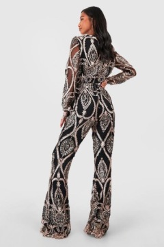 LC82218 BOOHOO PETITE ЭЛЕГАНТНЫЙ, БОГАТО УКРАШЕННЫЙ БЛЕСТКАМИ КОМБИНЕЗОН (2) M