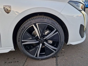 Peugeot 308 III 2025 Od ręki - GT e-DCS 1.2 mHEV 145KM / Pakiet Bezpieczeństwo, zdjęcie 7