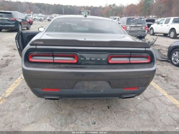 Dodge Challenger III 2022 Dodge Challenger GT 2022 3.6L 3.6 Benzyna 303KM, zdjęcie 4