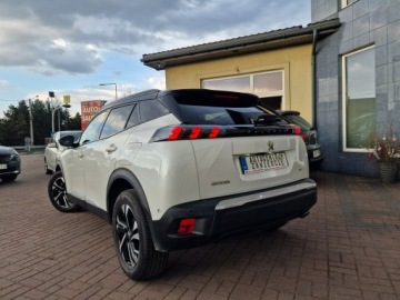 Peugeot 2008 II SUV 1.5 BlueHDi 130KM 2023 Peugeot 2008 GT, zdjęcie 8
