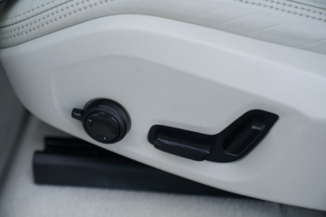 Volvo XC90 II SUV Plug-In 2.0 T8 Twin Engine Plug-in Hybrid 391KM 2021 Volvo XC 90 RECHARGE panorama FUL LED 7-os SKÓRA, zdjęcie 18