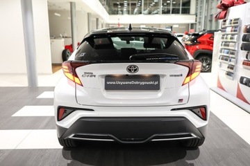 Toyota C-HR I Crossover Facelifting 1.8 Hybrid 122KM 2023 Toyota C-HR, zdjęcie 3