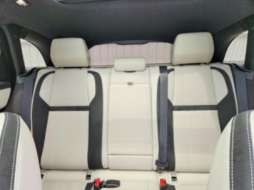 Land Rover Range Rover Velar 2020 Land Rover Range Rover Velar R-Dynamic S 2020 2.0 Benzyna 247KM, zdjęcie 11
