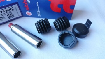 РЕМОНТНЫЙ КОМПЛЕКТ ЗАЖИМА RENAULT MASTER III