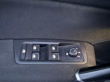 Volkswagen Touran III 1.6 TDI 110KM 2016 Volkswagen Touran 1.6TDI 110KM 2016 Comfortline,, zdjęcie 26