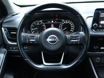 Nissan Qashqai III Crossover 1.3 DIG-T MHEV 158KM 2022 Nissan Qashqai 1.3 DIG-T MHEV, Salon Polska, zdjęcie 19