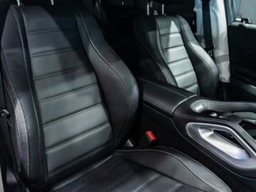 Mercedes GLE V167 SUV Facelifting 3.0 450d 367KM 2024 MERCEDES-BENZ GLE 450 d 4-Matic AMG Line 3.0 (367KM) 2024, zdjęcie 3