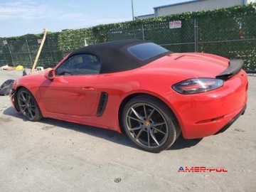 Porsche Boxster 718 Cabrio 2.0 300KM 2017 Porsche 718 Boxster 2017 r., 2,0L BOXSTER 2.0 Benzyna 300KM, zdjęcie 3