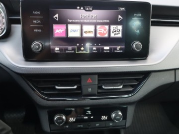 Skoda Kamiq Crossover 1.0 TSI 110KM 2022 Skoda Kamiq 1.0 TSI, Salon Polska, Automat, zdjęcie 11