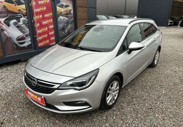 Opel Astra K Sports Tourer 1.6 CDTI 110KM 2017 Opel Astra 1.6 D 110 KM 2017r Warszawa 1.6 Diesel 110KM, zdjęcie 1