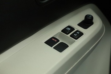 Suzuki Ignis III Crossover 1,2 DUALJET 90KM 2018 Suzuki Ignis 1.2 AllGrip, Salon Polska, zdjęcie 13