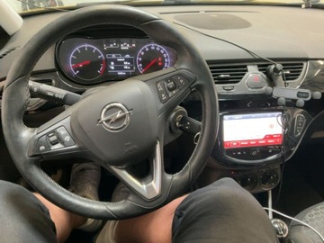 Opel Corsa E Hatchback 3d 1.4 Twinport 90KM 2015 Opel Corsa 1.4 Edition, zdjęcie 12