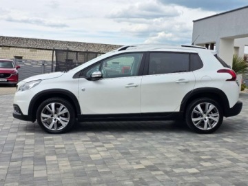 Peugeot 2008 I SUV Facelifting 1.2 PureTech 110KM 2016 Peugeot 2008 1.2 110Ps Navi Skora Panorama Zarej.PL Gwarancja 1.2, zdjęcie 2
