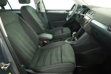 Volkswagen Tiguan II SUV 1.5 TSI EVO 150KM 2020 VW Tiguan 1.5 TSI, Salon Polska, Serwis ASO, DSG, zdjęcie 6