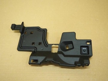 OSŁONA POD DESKE TOYOTA YARIS III LIFT 556060D050