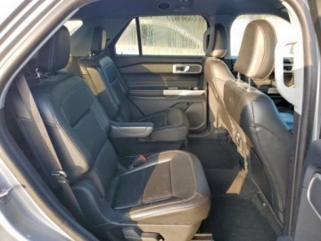 Ford Explorer VI 2021 Ford Explorer XLT 2021 2.3L 2.3 Benzyna 300KM, zdjęcie 11