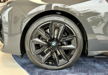 BMW Seria 7 G70 Sedan 3.0 40d 299KM 2025 BMW Seria 7 Wyprzedaz rocznika 2025 BMW Bonkowscy Wroclaw 3.0 Diesel, zdjęcie 2