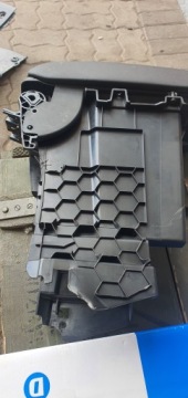 ПОДЛОКОТНИК SUZUKI VITARA III