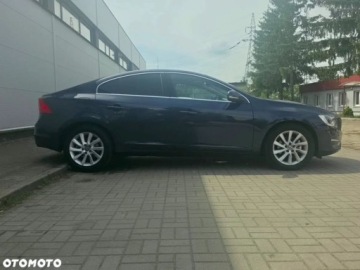 Volvo S60 II Sedan Facelifting 2.0 D4 DRIVE-E 181KM 2015 Volvo S60 Volvo S60 D4 Drive-E Summum 2.0 Diesel 181KM, zdjęcie 12