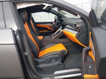 Lamborghini Urus 2021 Lamborghini Urus 2021 4.0 Benzyna 641KM, zdjęcie 9