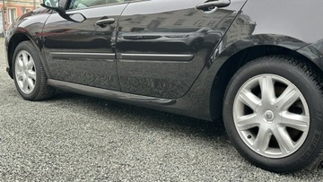 Renault Laguna III Hatchback 2.0 16v 140KM 2009 Renault Laguna 2.0 Benzyna Moc 140KM, zdjęcie 10