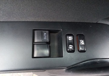 Toyota Auris II Hatchback 5d Facelifting 1.6 Valvematic 132KM 2016 Toyota Auris 1,6 16V 132kM Klimatronik,Opony zimowe,Salon Polska 1.6 132KM, zdjęcie 11