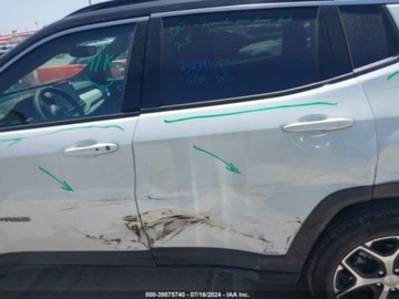 Jeep Compass II 2024 Jeep Compass 2024r, Limited, 4x4, 2.0L 2.0 Benzyna 200KM, zdjęcie 4