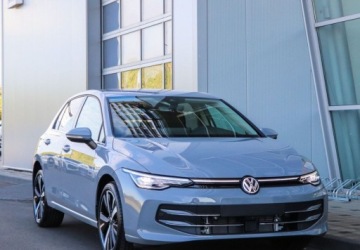 Volkswagen Golf VIII Hatchback Facelifting 1.5 eTSI mHEV 150KM 2025 Volkswagen Golf Climatronic, LED Plus, pakiet zimowy, dostepny od reki, zdjęcie 6