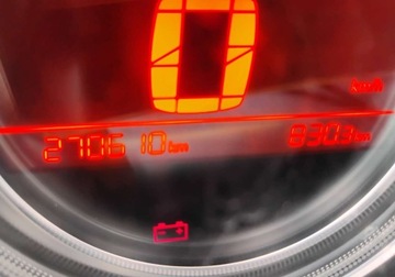 Citroen C4 I Hatchback Facelifting 1.6 HDI 92KM 2010 Citroen C4 2011r, 1.6 HDI. Lekko uszkodzony prawy bok. 1.6 Diesel 92KM, zdjęcie 11