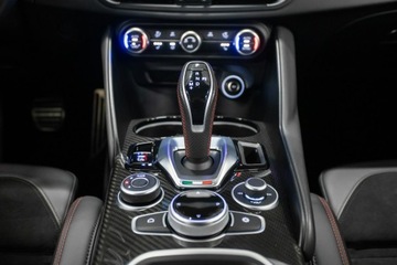 Alfa Romeo Giulia II Sedan Facelifting 2.9 Turbo 510KM 2022 Alfa Romeo Giulia Quadrifoglio 510 KM. FV 23%., zdjęcie 26