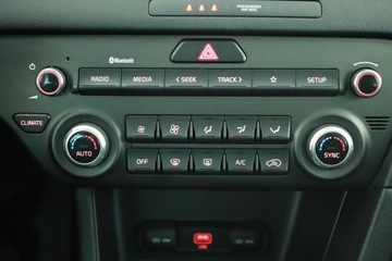 Kia Sportage IV SUV Facelifting 1.6 T-GDI 177KM 2020 Kia Sportage 1.6 T-GDI, Salon Polska, Serwis ASO, zdjęcie 11