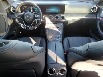 Mercedes Klasa E W213 2022 Mercedes-Benz Klasa E 350, 2022r., 2.0L, zdjęcie 6