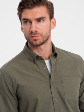Pánska bavlnená košeľa REGULAR s khaki vreckom V4 OM-SHOS-0153 M