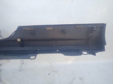 TOYOTA COROLLA E12 E120 T-SPORT ПРАВАЯ НАКЛАДКА