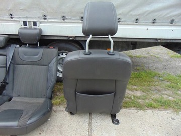 КОМПЛЕКТ ПОЛУКОЖАНЫХ СИДЕНИЙ FORD FOCUS MK3 COMBI