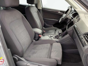 Volkswagen Tiguan II SUV Facelifting 2.0 TDI 150KM 2023 Volkswagen Tiguan Elegance, Matrix, Head-Up, Kamera, Asystenci, Hak, Ambie, zdjęcie 14