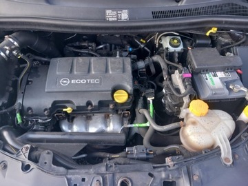 Opel Corsa D 2011 Opel Corsa OPEL CORSA D 1400 benzyna lift 1.4 Benzyna 90KM, zdjęcie 6