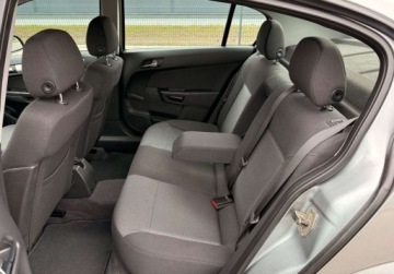 Opel Astra H Sedan 1.6 ECOTEC 115KM 2010 Opel Astra LIFT SEDAN 1.6i 115ps Tylko164TysPrzebiegu SerwisASO 1Wlascicie, zdjęcie 24