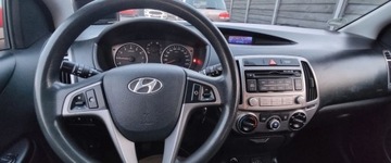 Hyundai i20 I Hatchback 5d Facelifting 1.2 DOHC 85KM 2012 Hyundai i20 1.2 benz ,po lifcie ,bezwypadek ,kamera cofania 1.2 Benzyna, zdjęcie 11