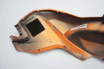 BMW K 1300 S 08-16 НАКЛАДКА ОБТЕКТОР ТОПЛИВНОГО БАКА ЛЕВАЯ