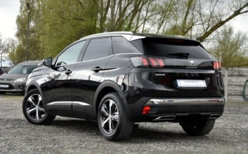 Peugeot 3008 II Crossover Facelifting  1.5 BlueHDi 130KM 2022 Peugeot 3008 SKORA Alusy LED Navi. BLIS linne assist Grzane fotele 1.5, zdjęcie 3