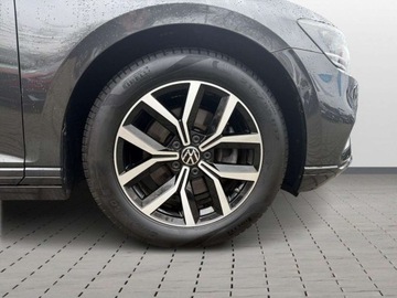 Volkswagen Passat B8 Variant Facelifting 1.5 TSI EVO 150KM 2023 Volkswagen Passat reflektory LED kamera nawigacja tempomat aktywny FV, zdjęcie 8