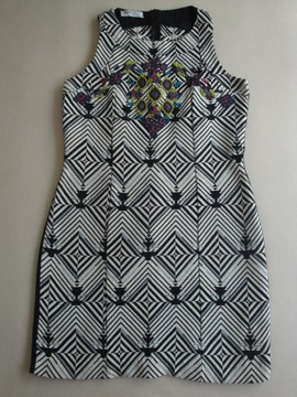 SUITEBLANKO sukienka wzory koraliki aplikacja 36
