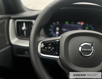 Volvo XC60 II Crossover Plug-In Facelifting 2.0 T8 455KM 2023 Volvo XC 60 T8 Plug-In 310 + 145 KM AWD Ultimate D, zdjęcie 6