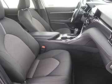 Toyota Camry IX Sedan 2.5 Hybrid Dynamic Force 218KM 2021 Toyota Camry 2.5 Hybrid, Salon Polska, zdjęcie 8