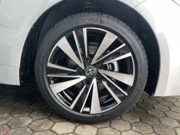 Toyota Corolla XII 2025 Od ręki - Style 2.0 Hybrid Dynamic Force 178KM | Podgrzewane fotele!, zdjęcie 12