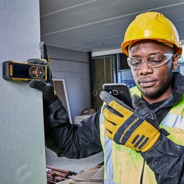 Лазерный дальномер Dewalt DW03101 со степенью защиты IP65, 100 м