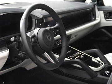 Porsche Cayenne III 2025 PORSCHE Cayenne Turbo E-Hybrid Suv 4.0 (599KM) 2025, zdjęcie 5