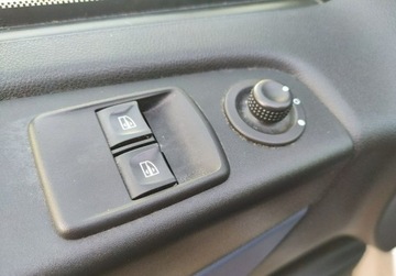 Opel Vivaro B Kombi Extra Long H1 2,9t 1.6 BiTurbo 125KM 2017 Opel Vivaro Tylko 162.000km 9 osob Super stanModel 2018 1.6 Diesel, zdjęcie 20