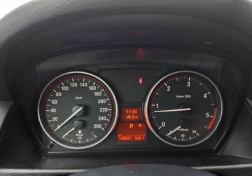 BMW X1 E84 Crossover xDrive20d 177KM 2011 BMW X1 2.0D Xdrive 177KM BIXenon Automat Klimatroni Tempomat Faktur Gwaran, zdjęcie 24